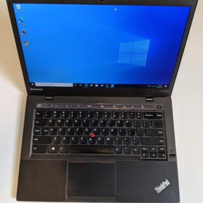 Lenovo X1 Carbon - Front